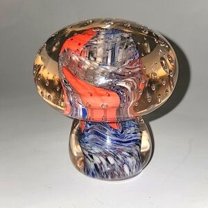 BILL HEINLE HAND BLOWN GLASS PAPERWEIGHT